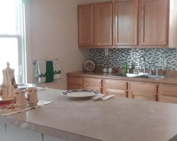 Dining room looking to Kichen
