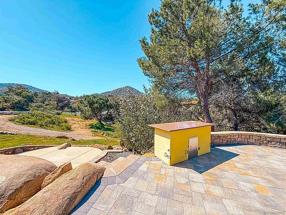 3rd image of 17649 Rancho De Carole Rd