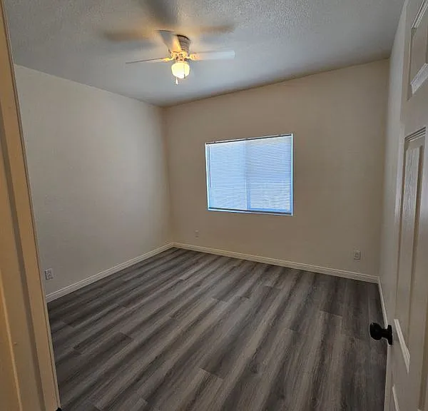 710 E Whittier Ave — Photo 8