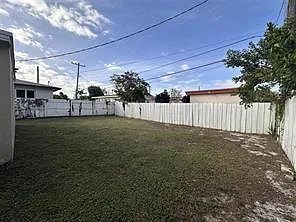 728 SW 6th St #1 — Photo 5