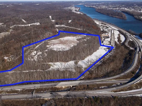 0 Congress Rd, Belpre, OH 45714