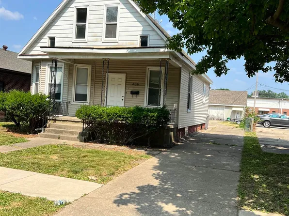 830 S College St, Springfield, IL 62704