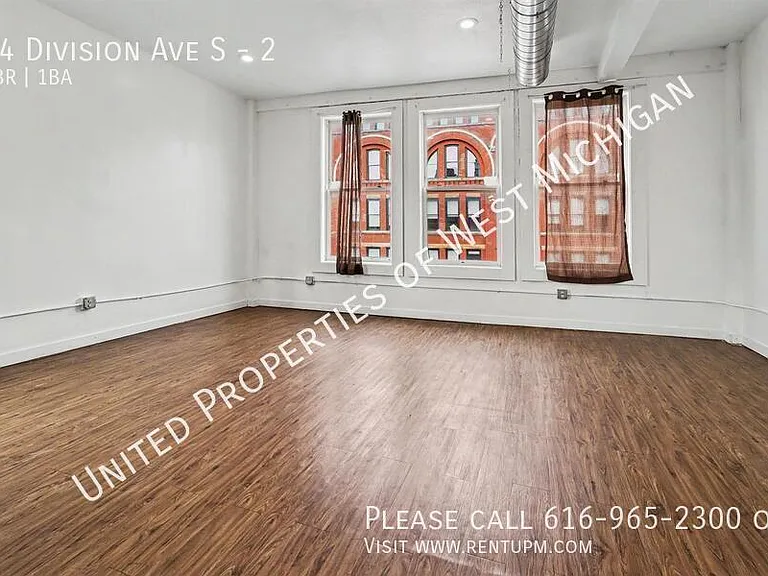 24 Division Ave S #2 — Photo 6