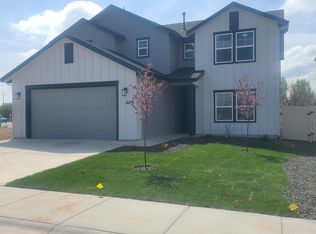444 S Bobby Way, Kuna, ID 83634