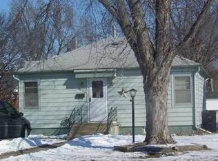 607 S Broadwell Ave, Grand Island, NE 68803