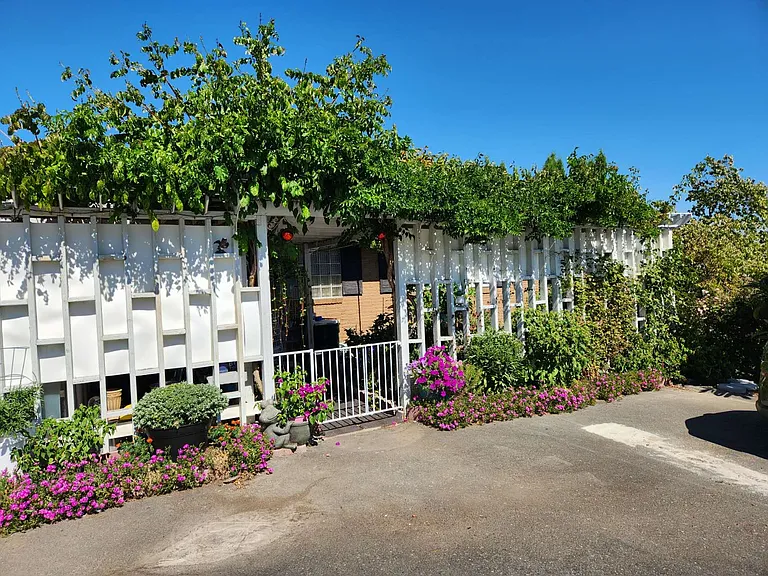 7740 S Lakeridge Dr #1 — Photo 3