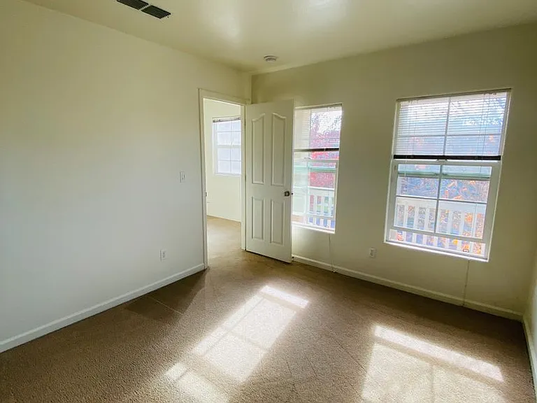 620 Candela Cir — Photo 19