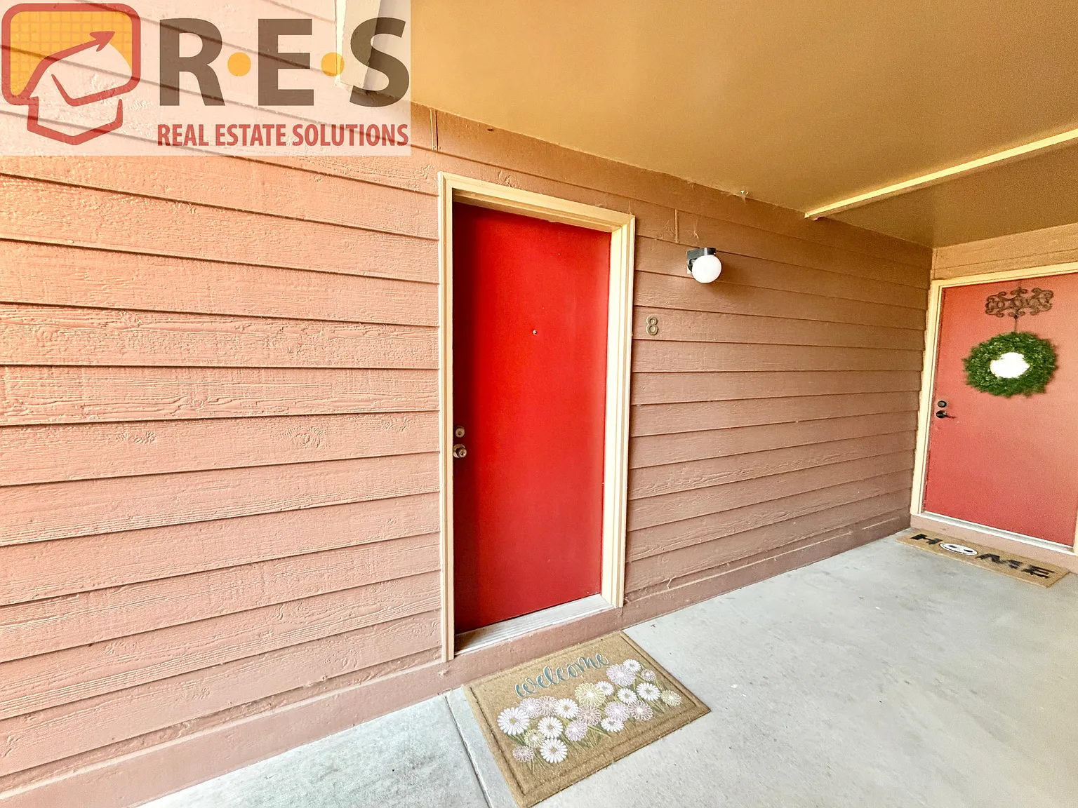 2 bed, 870 sqft, $1,595 — Photo 2