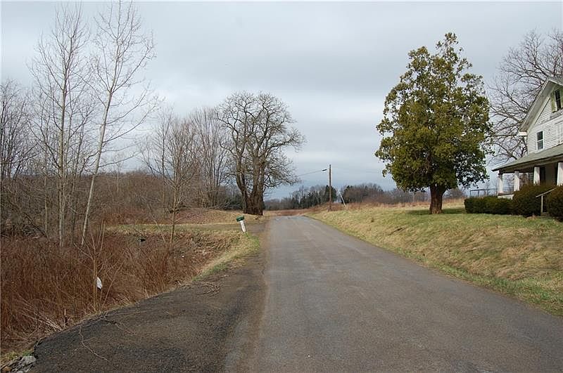 2nd image of 35 Crill Rd