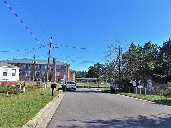 5th image of 4 Boland Pl