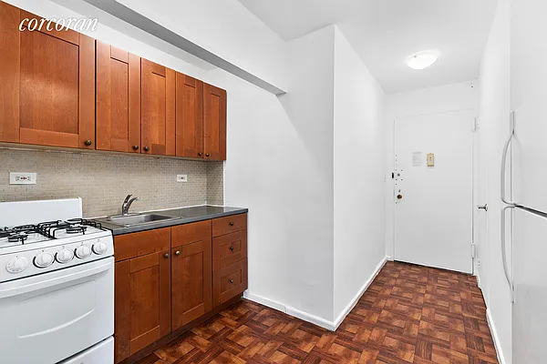 Sold by Corcoran | media 5