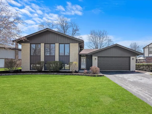3495 Arthur Rd, Crete, IL 60417