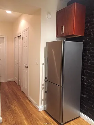 Rented by Compass | media 10