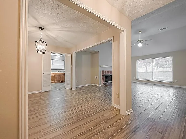22319 Rangeview Dr — Photo 24