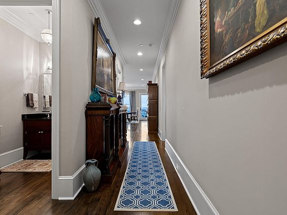 5th image of 554 Whitehall Rd #110