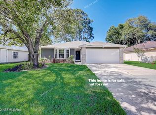 5215 Acre Estates Dr W, Jacksonville, FL 32210