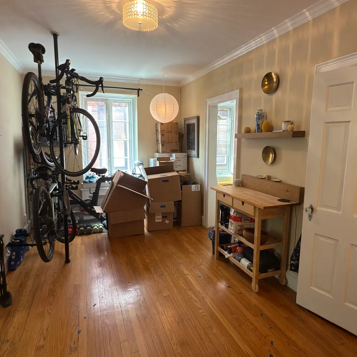 2 bed, 1.0 bath, $4,000 — Photo 4