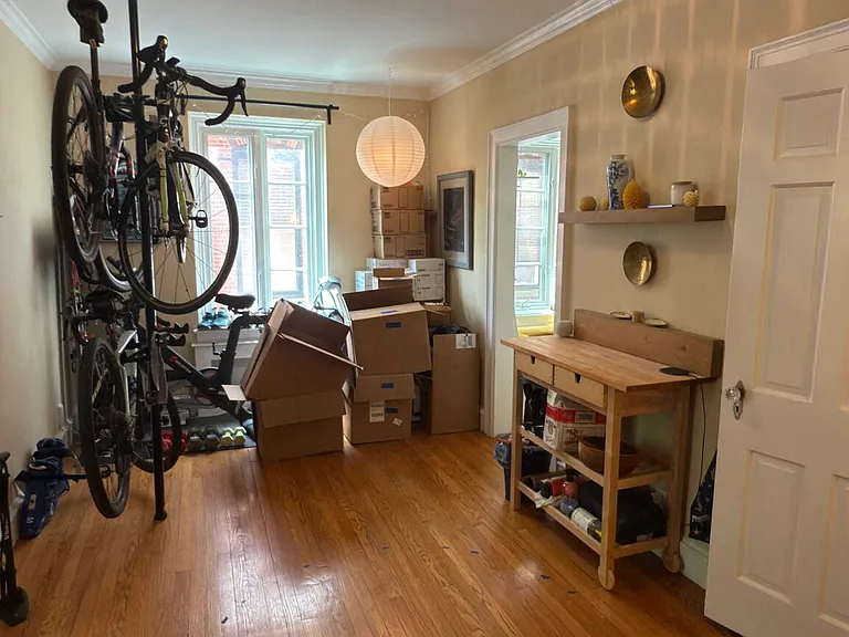 17 Monmouth Ct #1 — Photo 4