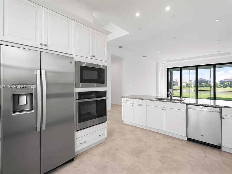 11267 SW Pietra Way — Photo 6