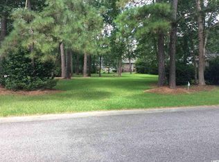 2 Golden Bear Dr, Pawleys Island, SC 29585