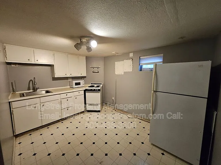 1734 SW Market St — Photo 26