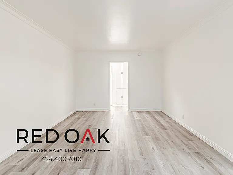 5832 Carlton Way #2 — Photo 5