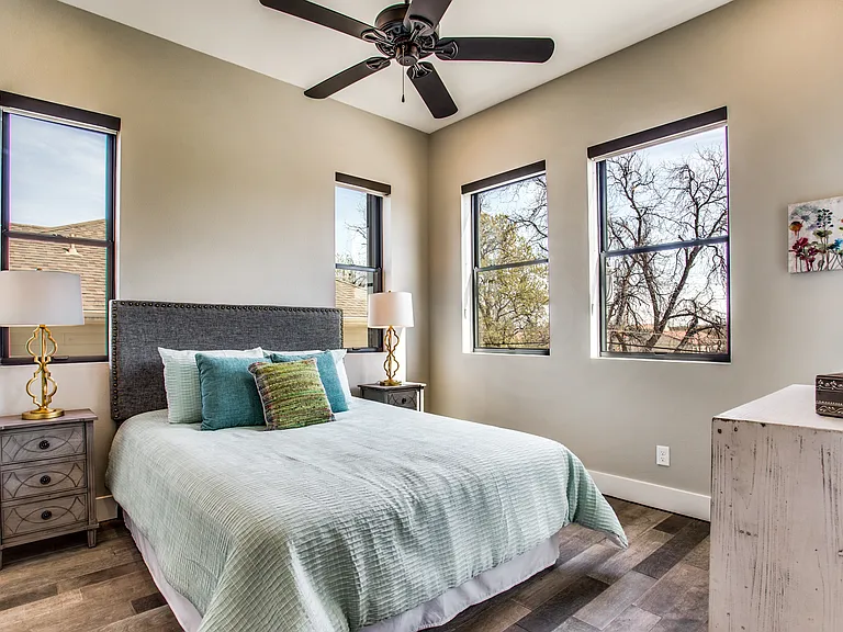 3139 Waits Ave #201 — Photo 7