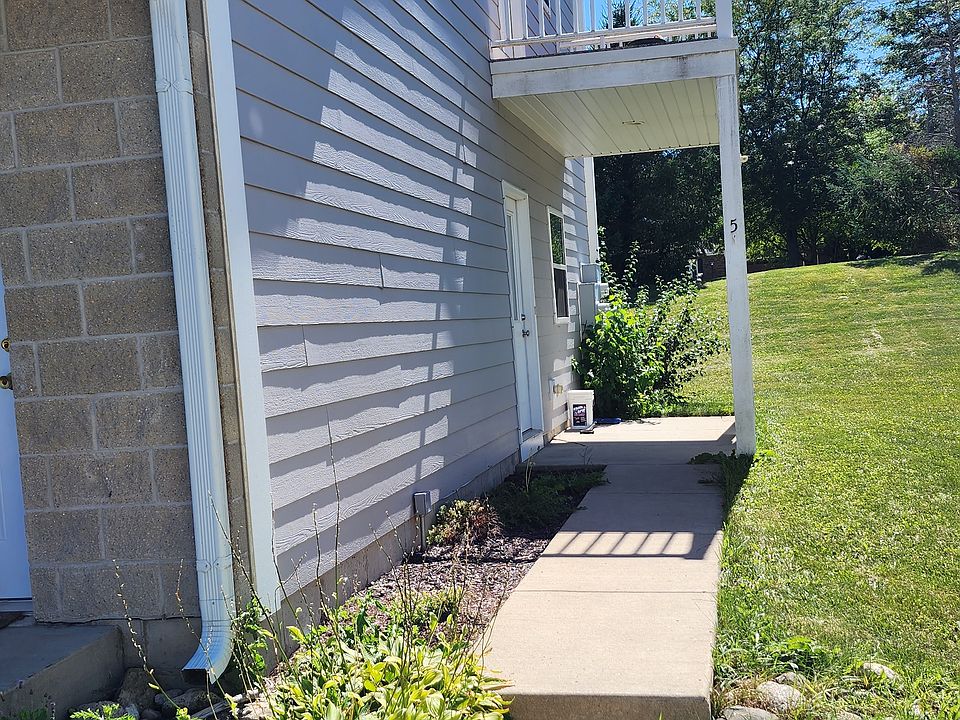 1st image of 12313 Hansen Rd Unit 4