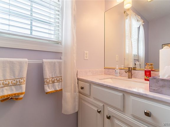 5th image of 7258 Katie Dr