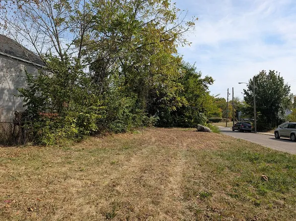 284 Graham St, Columbus, OH 43203