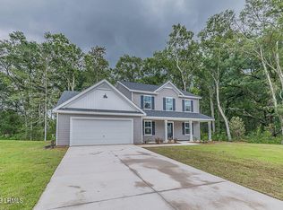 6 Teal Bluff Ct, Beaufort, SC 29904