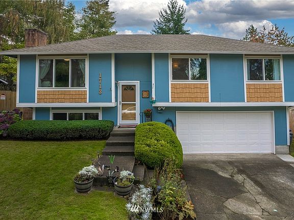 2nd image of 1713 S 254th Pl