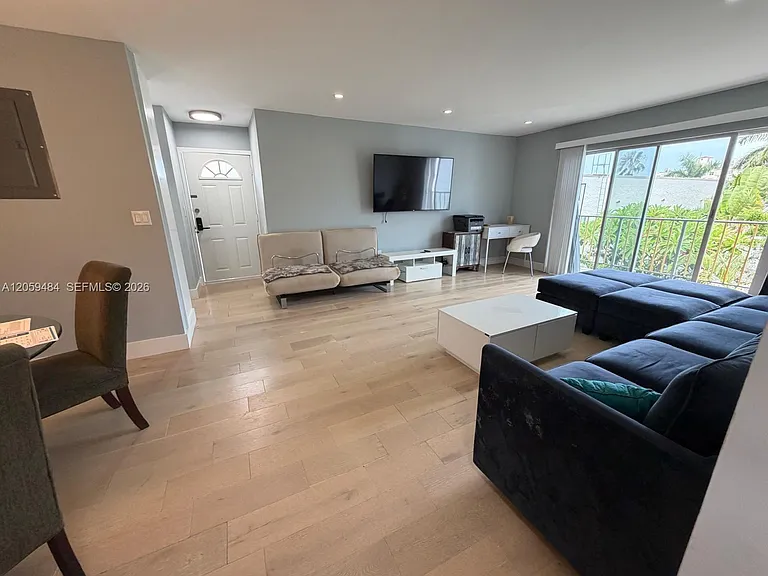 1235 Pennsylvania Ave #4E — Photo 6