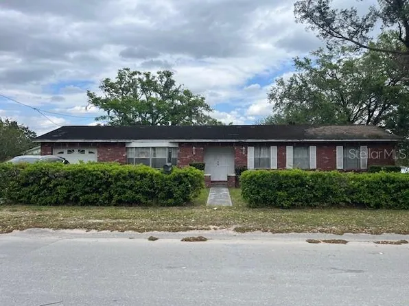 13814 Wilson St, Dade City, FL 33525