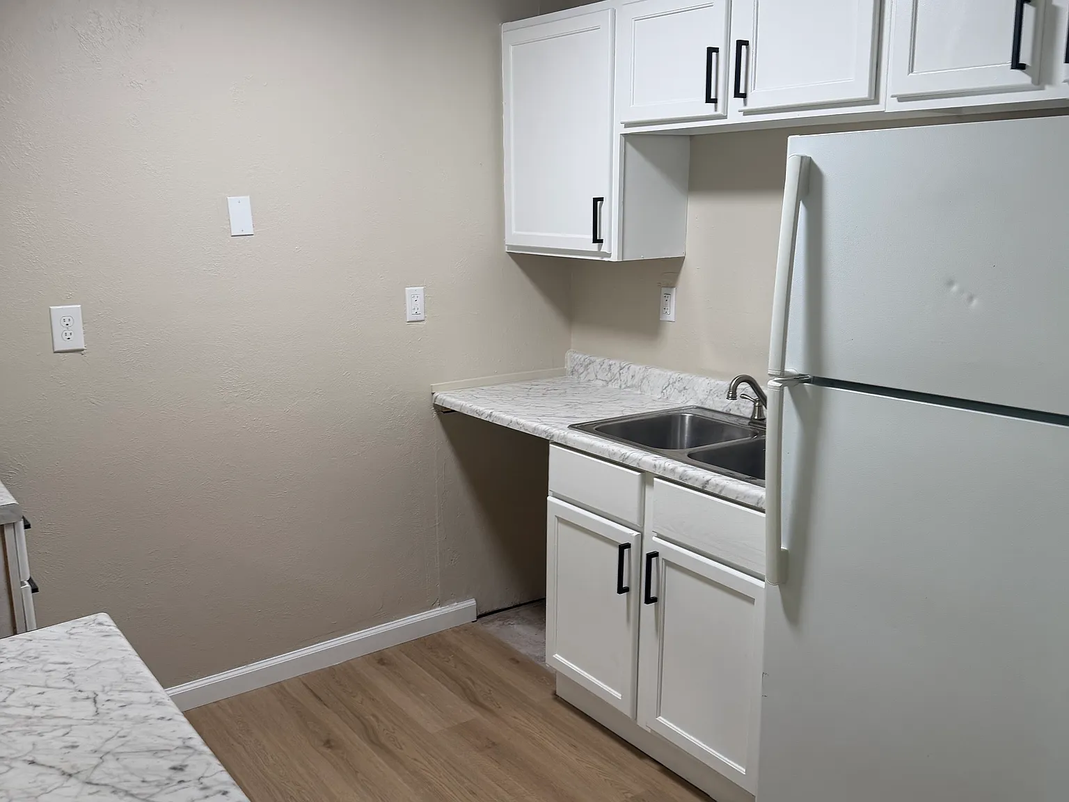3 bed, 2.5 bath, 1660 sqft, $1,395 — Photo 4