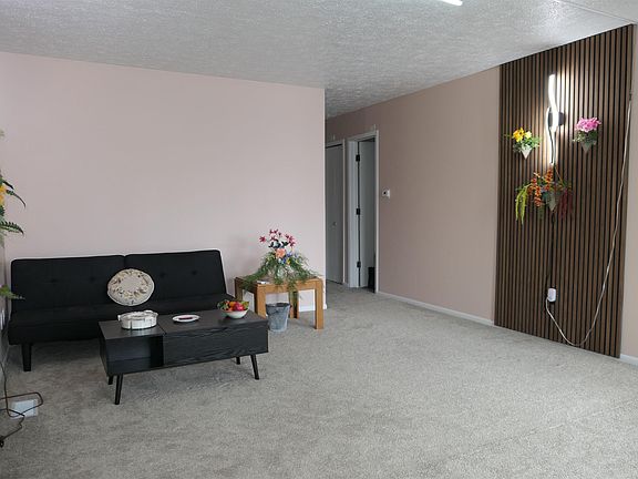 5th image of 205 E Jolly Rd #6