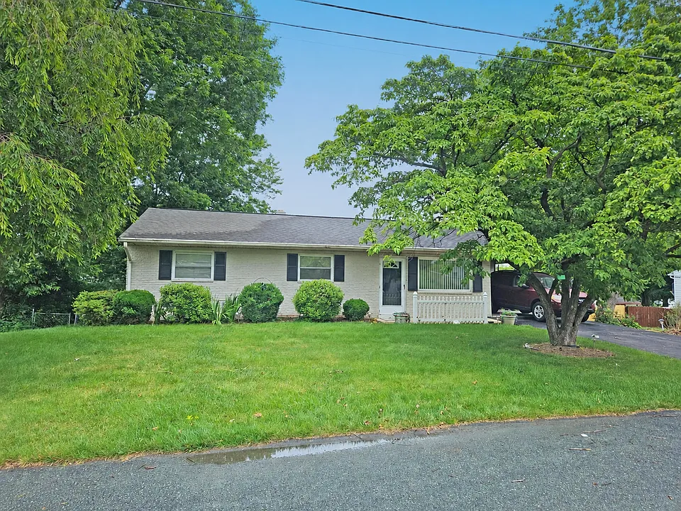 50 Harbo Rd