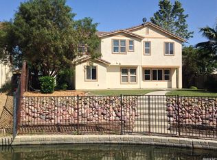 121 Mirror Ct, Patterson, CA 95363