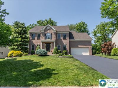 5371 Greenbriar Dr, Bethlehem, PA, 18017