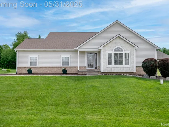 16441 E Horseshoe Trl, Linden, MI 48451