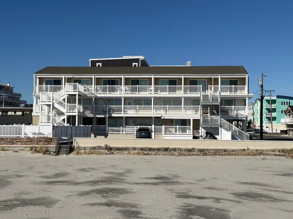 422 E Farragut Rd Unit 201, Wildwood Crest, NJ 08260