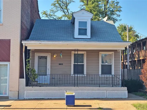 7709 Virginia Ave, Saint Louis, MO 63111
