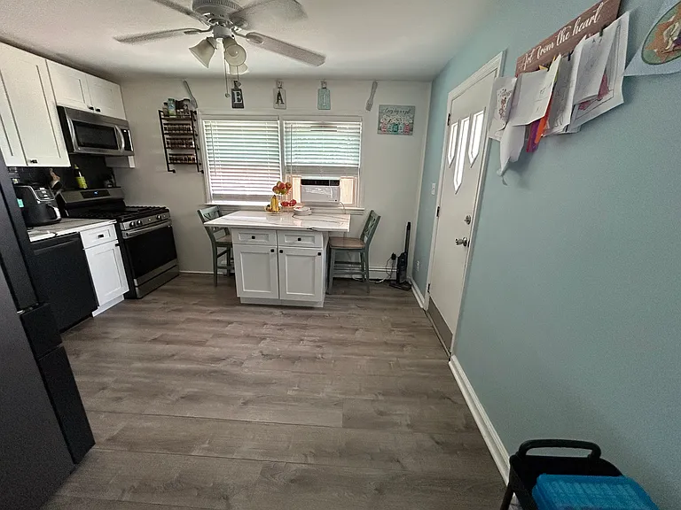 2639 Beltagh Ave — Photo 5