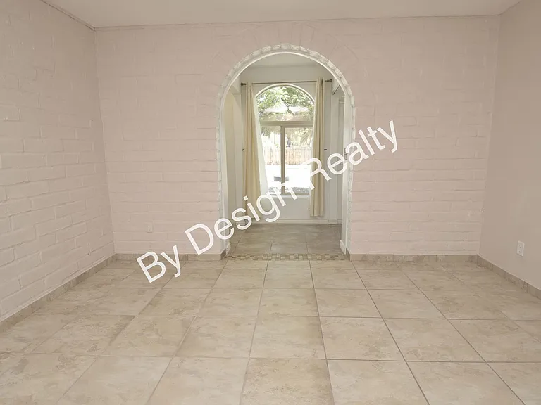 361 E Calle Arizona — Photo 26