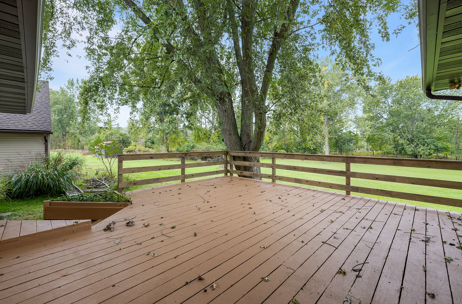 4 bed, $2,500 — Photo 4