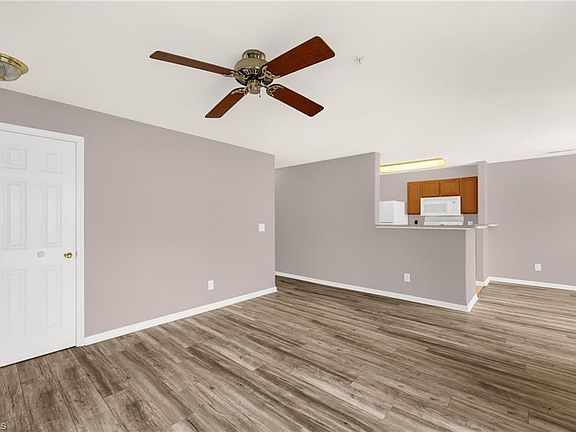 3rd image of 2204 McConnell Dr