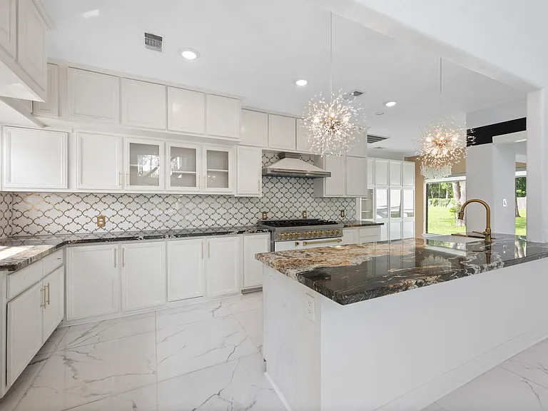 5230 Meadow Forest Dr — Photo 19