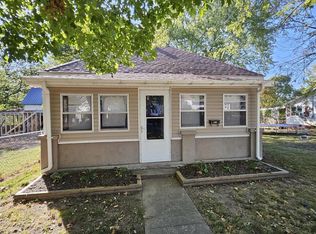 204 N Lincoln Ave, Monett, MO 65708