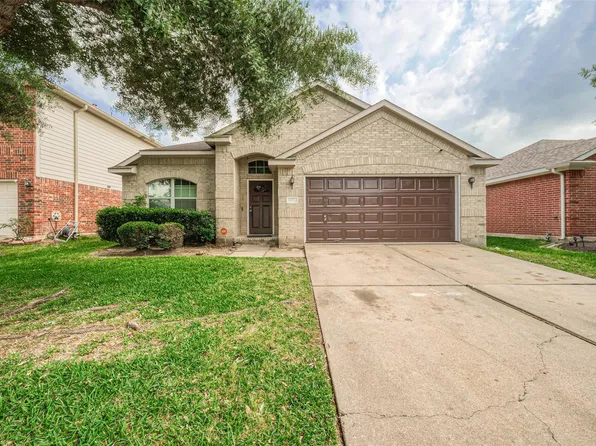 18227 Brightwood Park Ln, Richmond, TX 77407