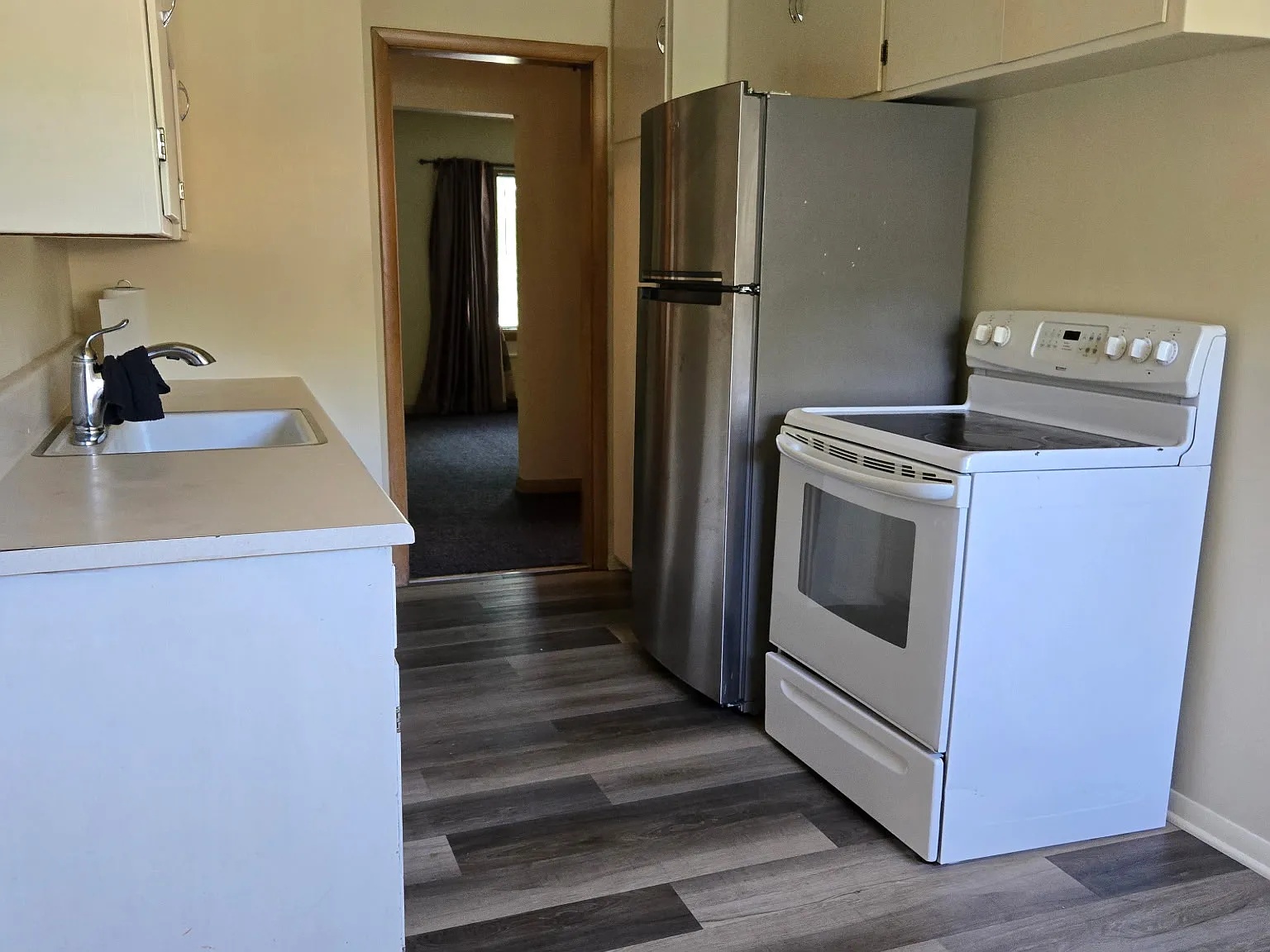 1 bed, 700 sqft, $825 — Photo 2